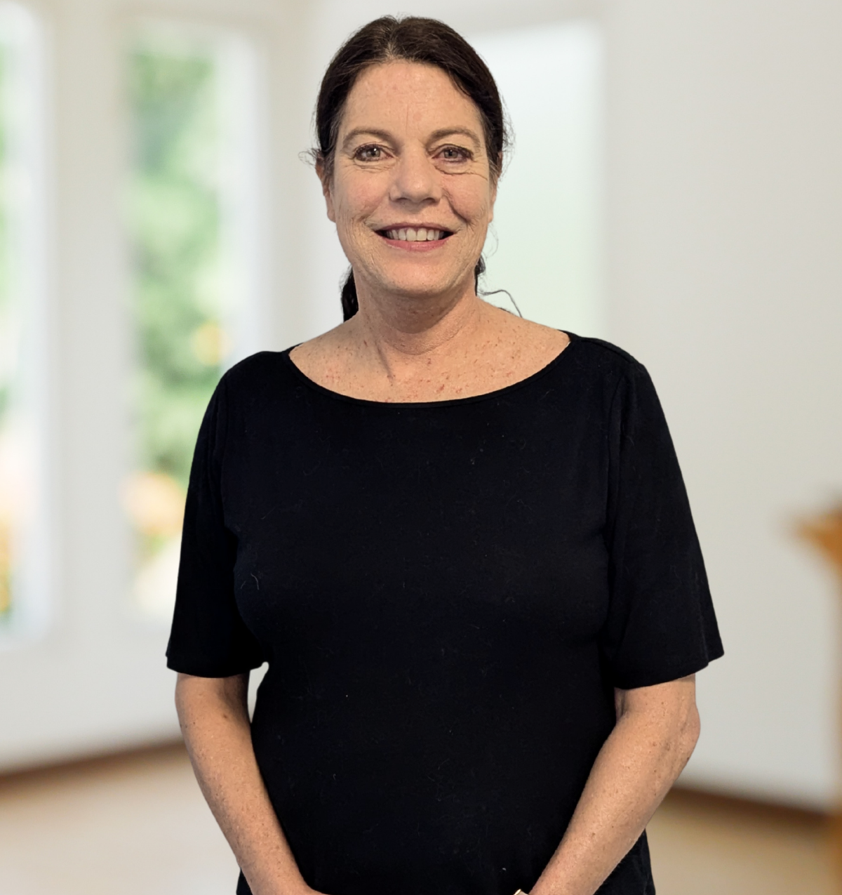 staff photo, Gwendolyn Reynolds, Information and Referral Specialist